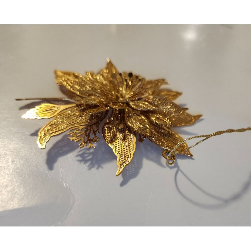 Danbury Mint 1998 POINSETTIA Christmas Ornament 3D Gold Plate - Picture 2 of 4